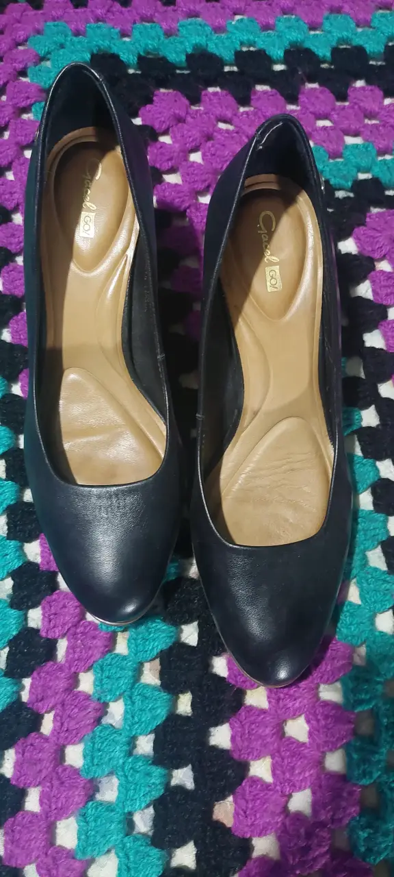 Zapatos de tacón negro Gacel con diseño elegante - 6