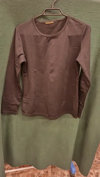 Polera manga larga marrón Gabriela Lee - miniatura 1