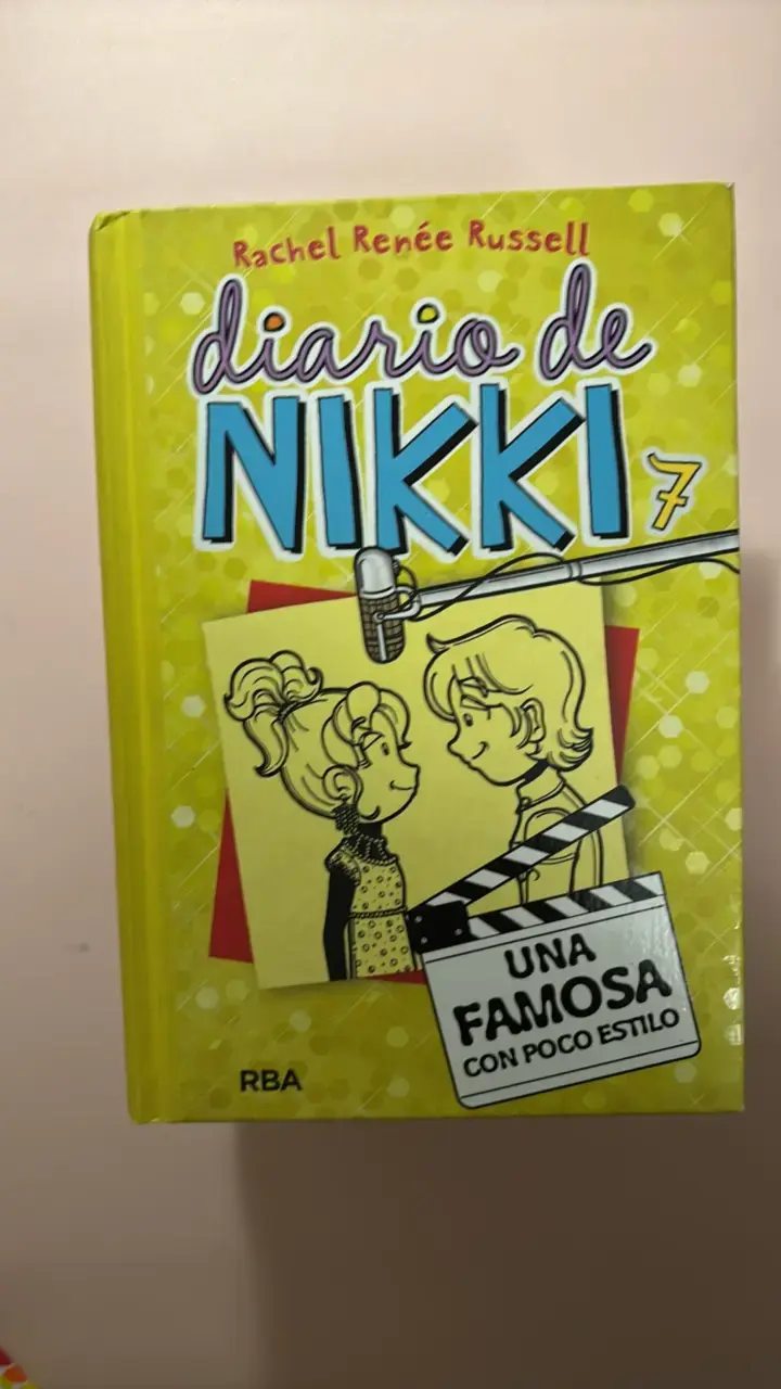 Set de libros Diario de Nikki 7, 8 y 9 - 3