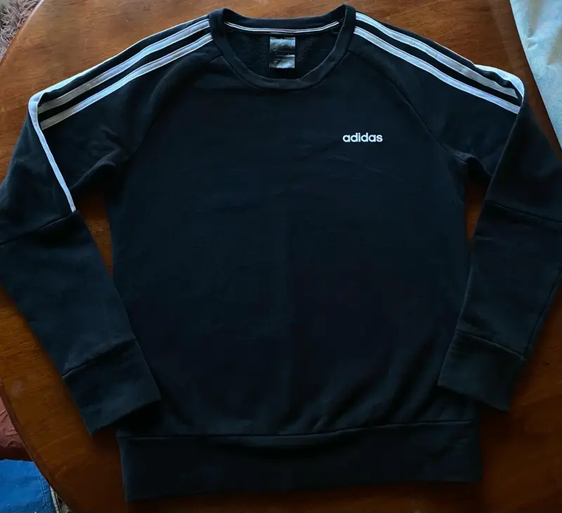 Polerón negro Adidas, talla S - 3