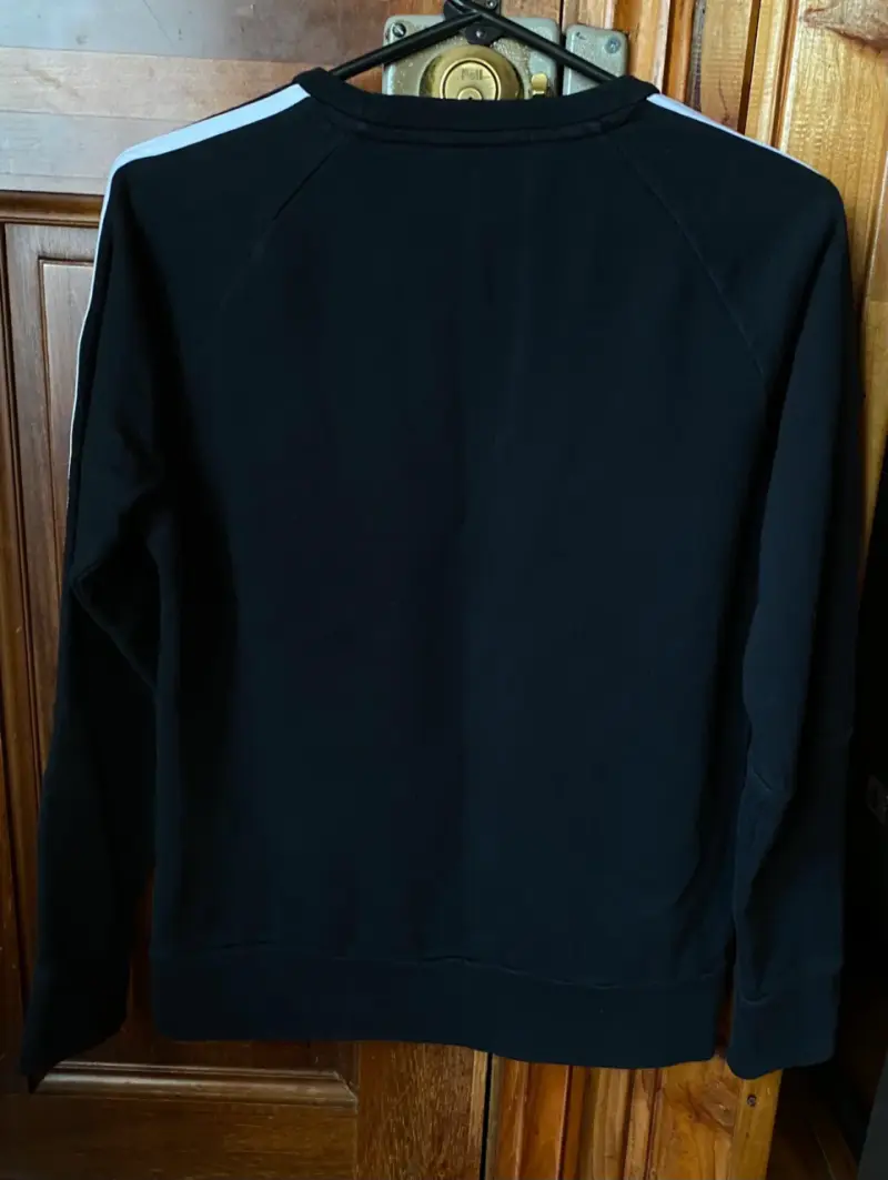 Polerón negro Adidas, talla S - 4