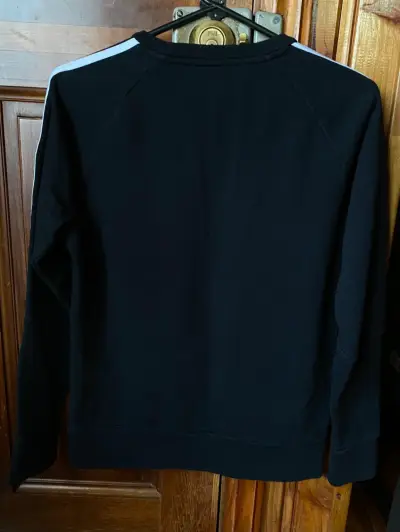 Polerón negro Adidas, talla S - miniatura 4