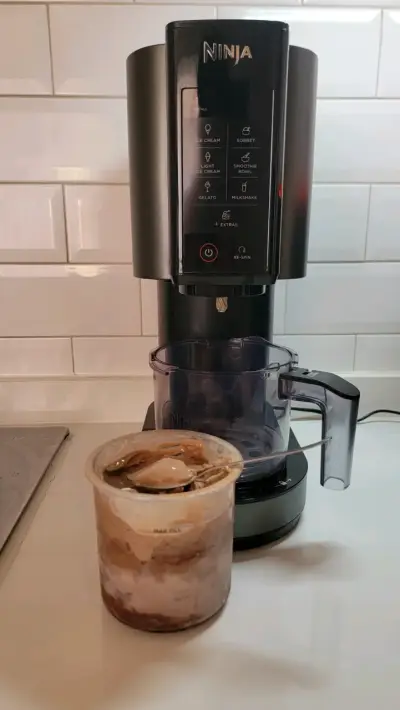 Máquina para helados Ninja con funciones múltiples - miniatura 1
