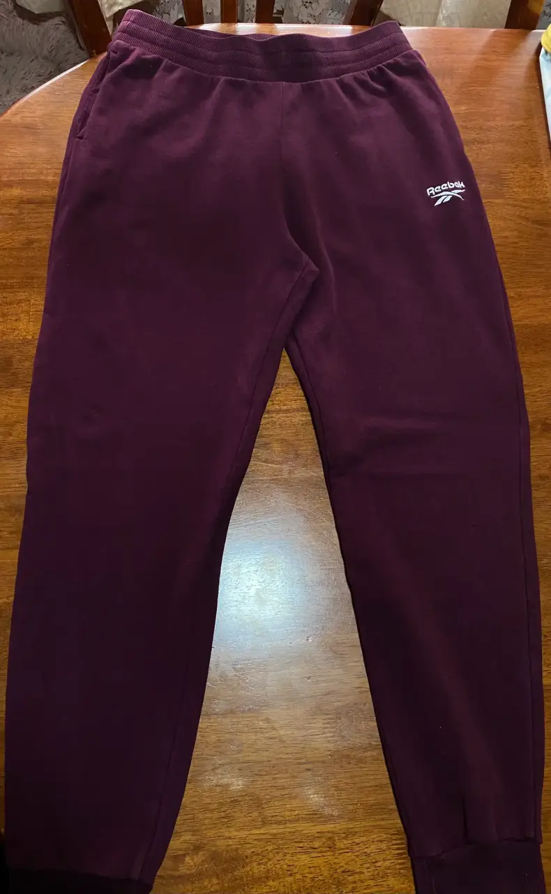 Pantalón de buzo deportivo Reebok, talla M - 3