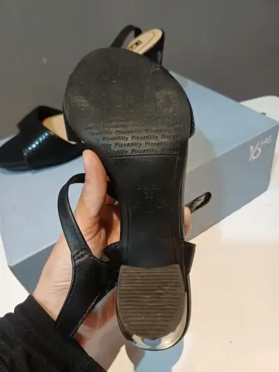 Sandalias de tacón negras - miniatura 3