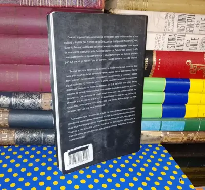 A La Caza De Un Espía - Jorge Molina Sanhueza - miniatura 2