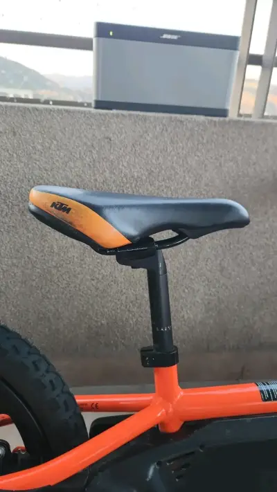 Bicicleta eléctrica para niños KTM naranja - miniatura 5