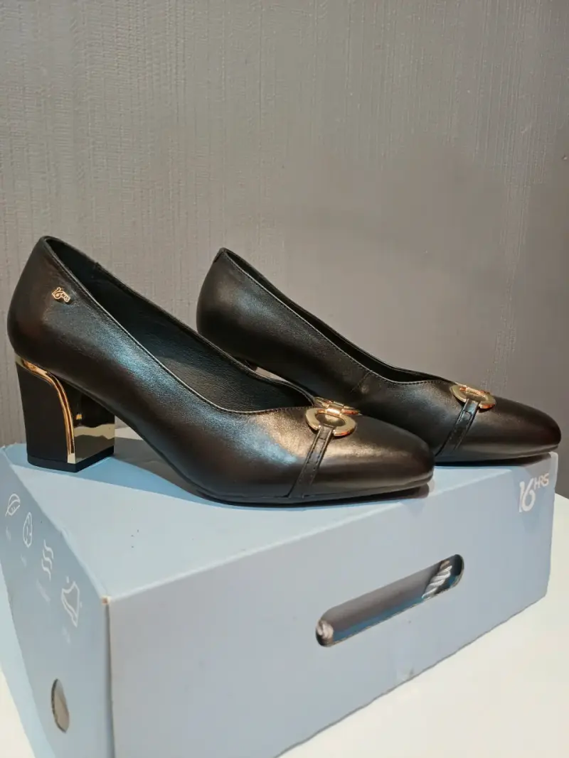 Zapatos de Tacón Negro 16 HRS - 2
