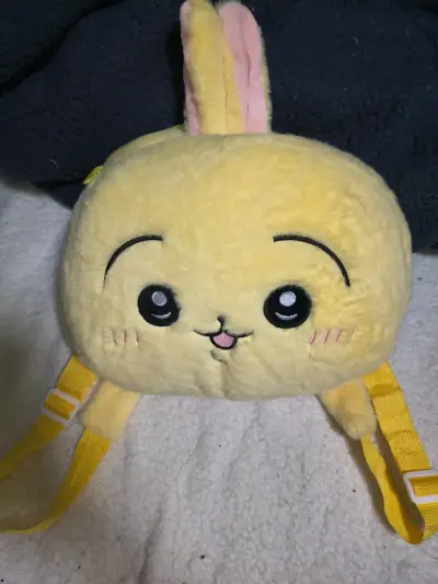 Mochila infantil de peluche amarilla usagi - miniatura 1