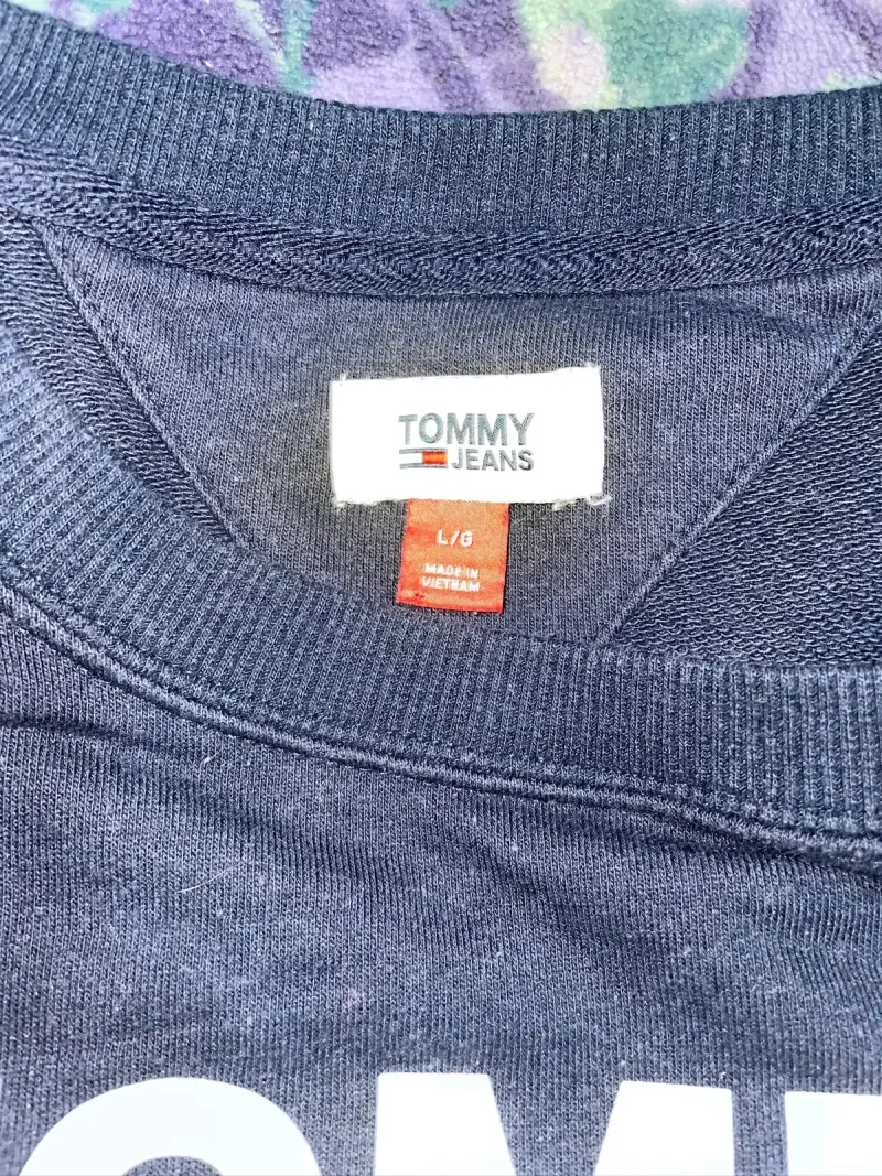 Polerón Tommy Jeans azul marino con logo - 2