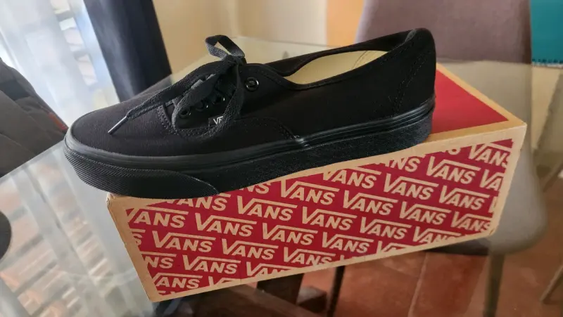Zapatillas negras Vans Authentic talla 40 - 2