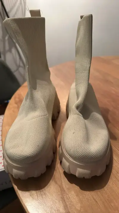 Botines beige de tela elástica para mujer - miniatura 2