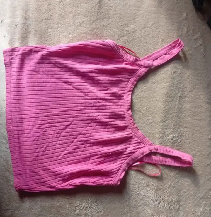 Top sin mangas rosa para mujer