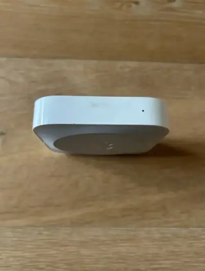 Router Apple AirPort Express en buen estado - miniatura 2