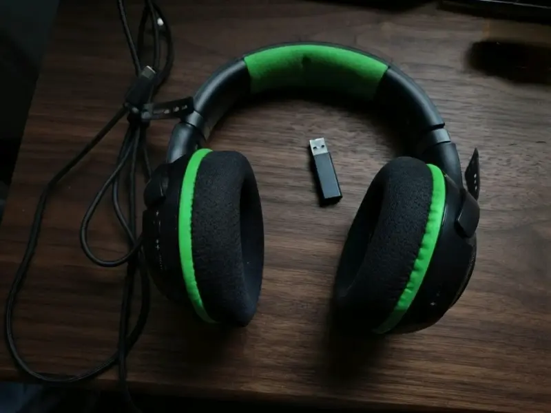 Audífonos razer Kaira pro (Xbox/PC) - 1