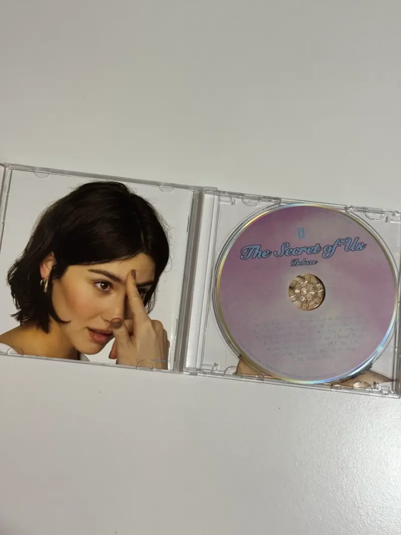 CD The Secret of Us Deluxe Edición - 3