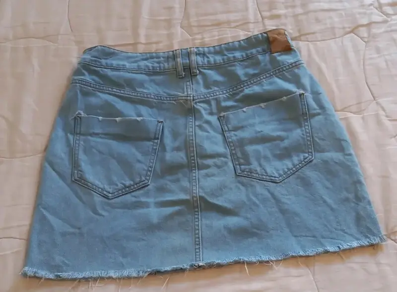 Mini falda denim Zara talla M - 2
