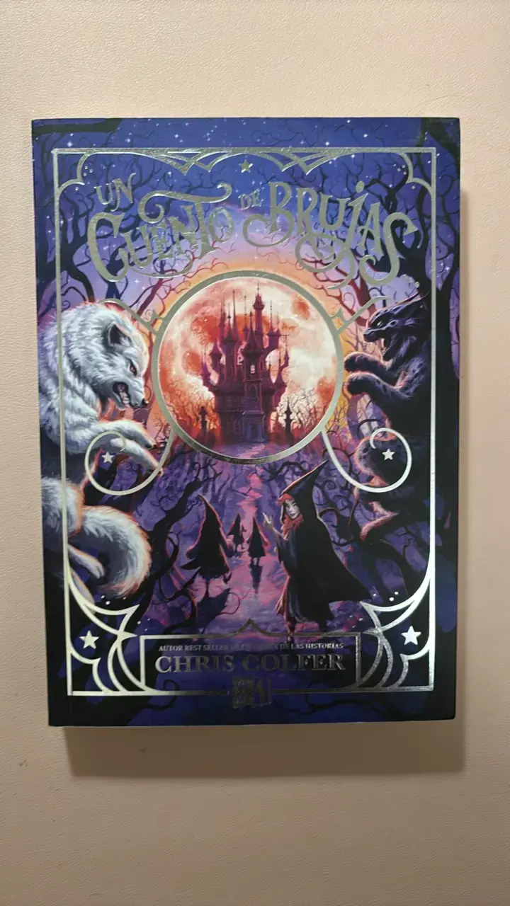 Libro Un Cuento de Brujas - 1
