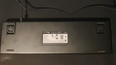 Teclado mecánico HyperX Alloy Origins RGB - miniatura 3