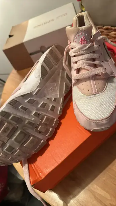 Zapatillas Nike Huarache Rosadas para Mujer - miniatura 2