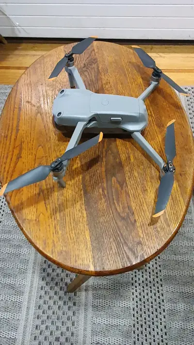 Drone DJI Air 2S con control remoto - miniatura 2