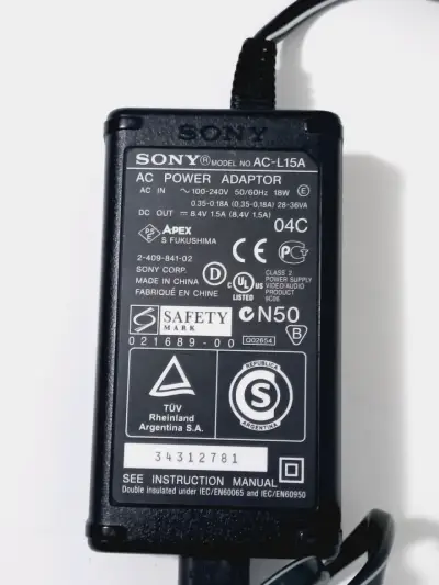Cargador Sony Handycams AC-L15A - miniatura 3