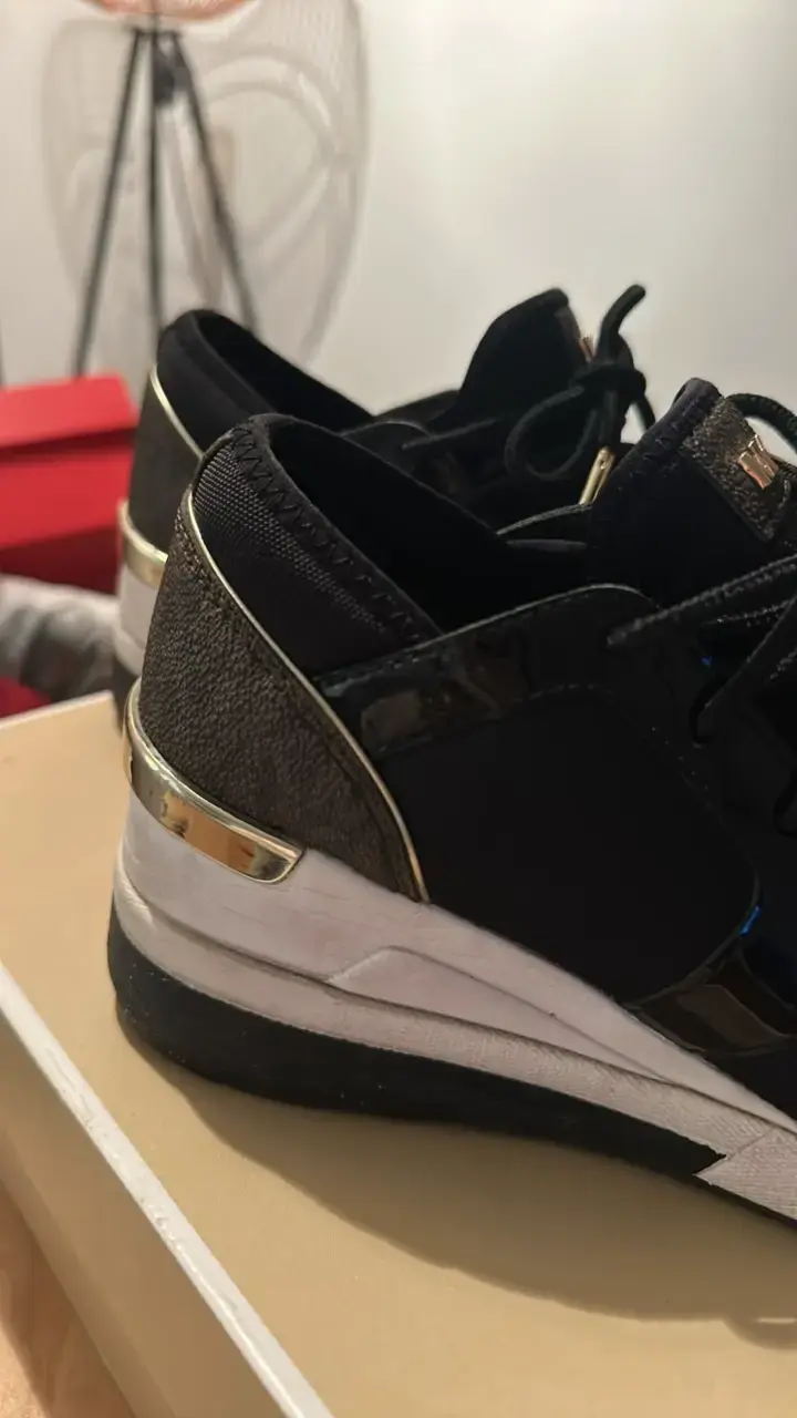 Zapatillas negras Michael Kors para mujer - 3