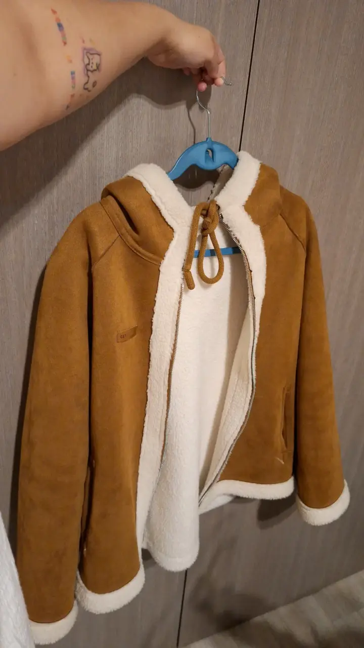Chaqueta de invierno con capucha y forro polar