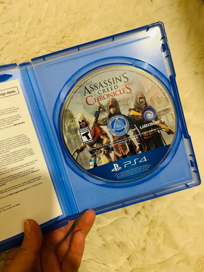 Juego PS4 Assassin's Creed Chronicles en buen estado - 2
