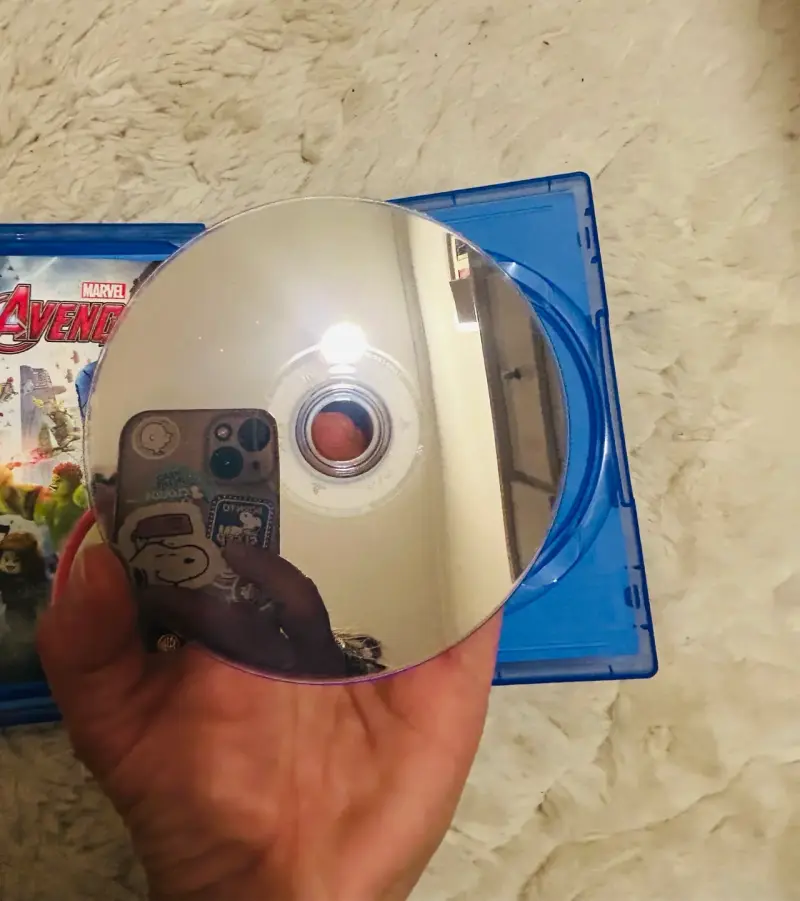 Juego PS4 LEGO Marvel Avengers en buen estado - 3