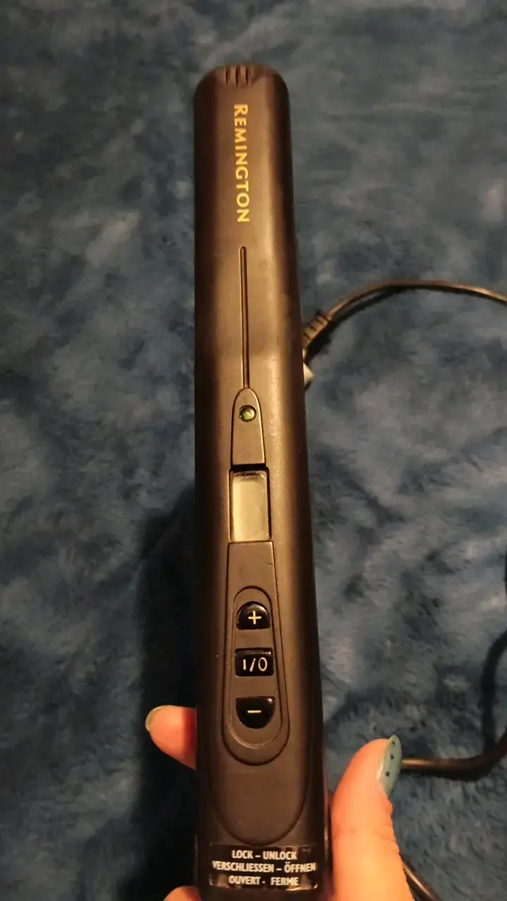 Plancha de Pelo Remington Negra - 3