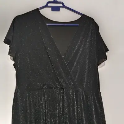 Vestido negro brillante talla 1XL - miniatura 1