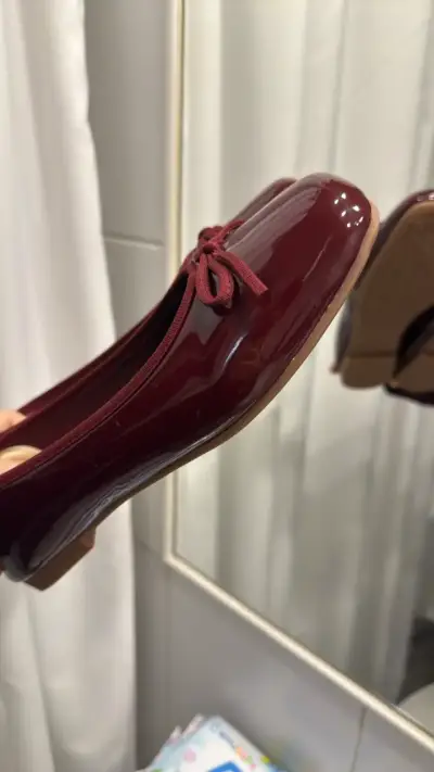 Zapatos planos burdeos con lazo para mujer - miniatura 3