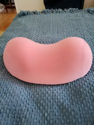 Almohada cervical ergonómica rosa - miniatura 2