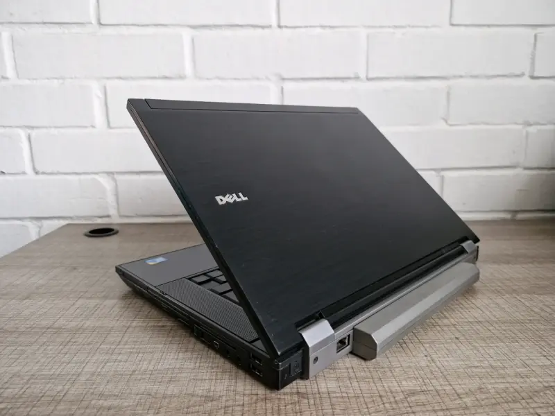Dell Latitude E6500 – Core 2 Duo T9550 - 1