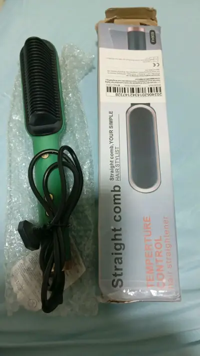 Cepillo alisador de cabello con control de temperatura - miniatura 1