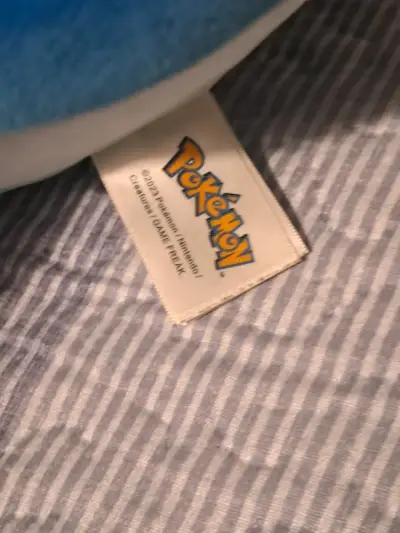 Peluche Squishmallows Piplup Pokémon Original - miniatura 3