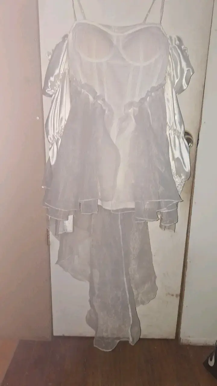 Vestido de encaje blanco con corset - 2