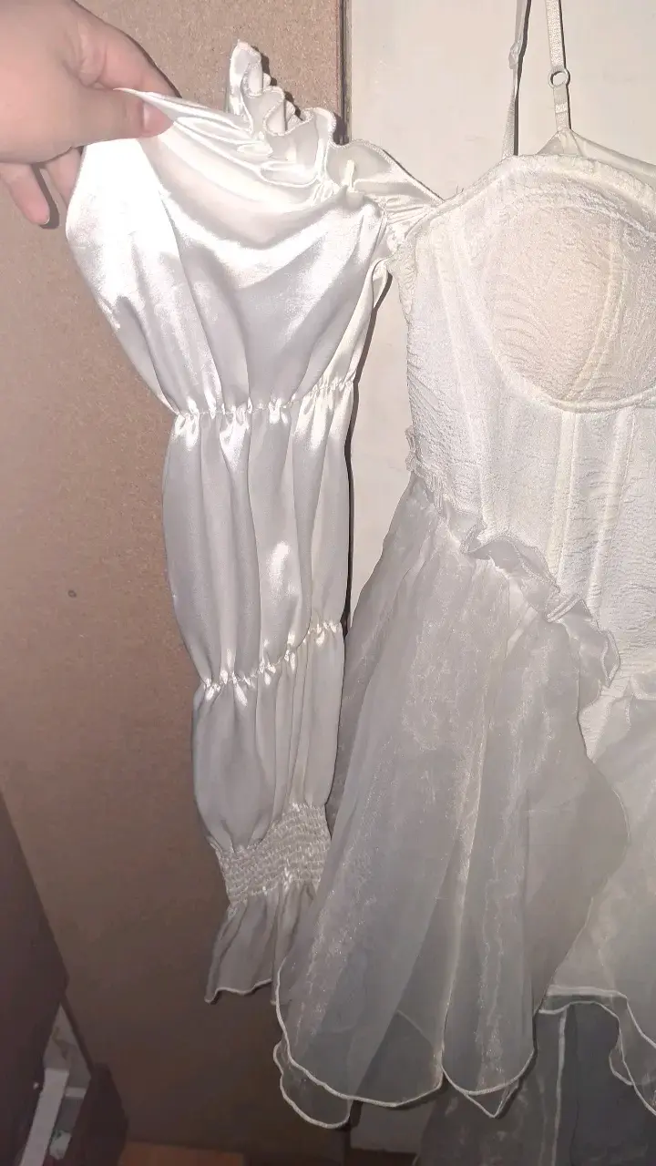 Vestido de encaje blanco con corset - 5