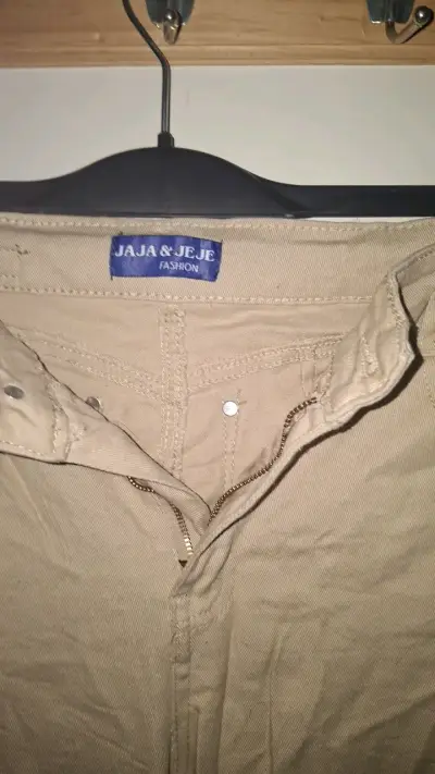 Pantalones beige Jaja & Jeje para mujer - miniatura 2