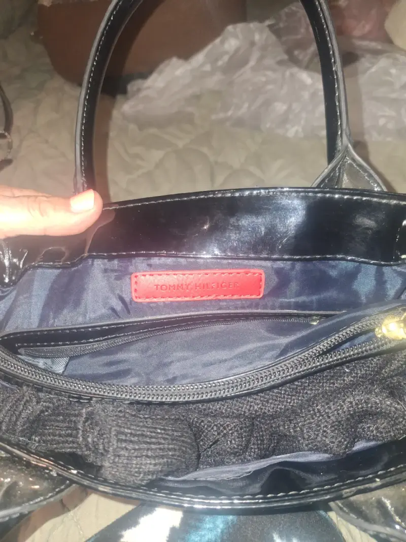 Bolso de mano negro con lunares blancos - 4