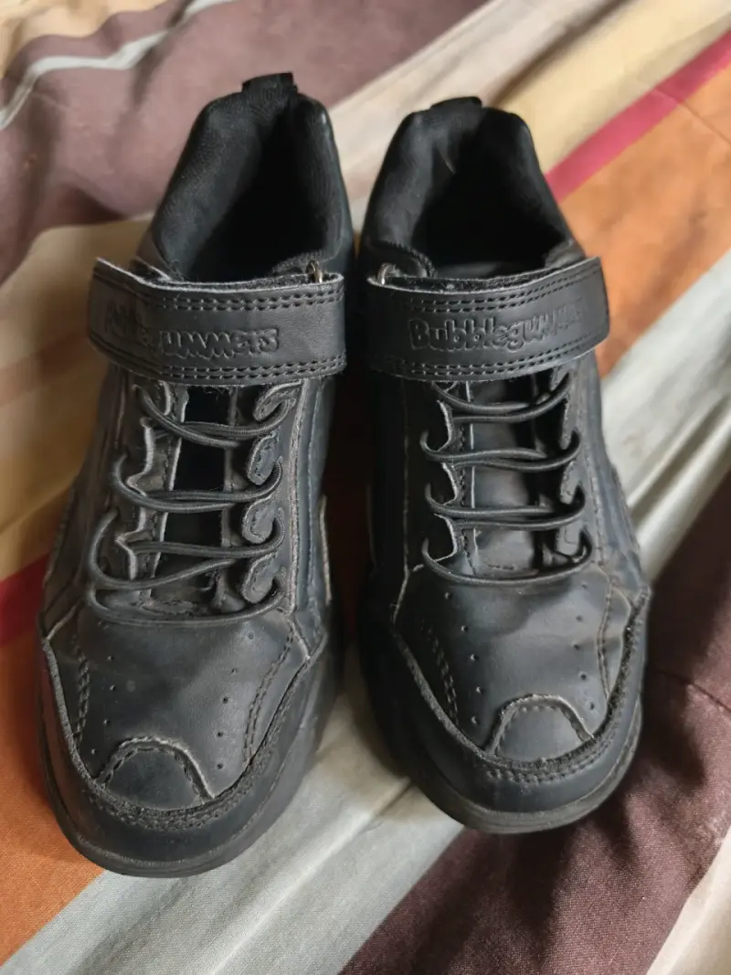 Zapatillas negras Bubblegummers para niños - 2
