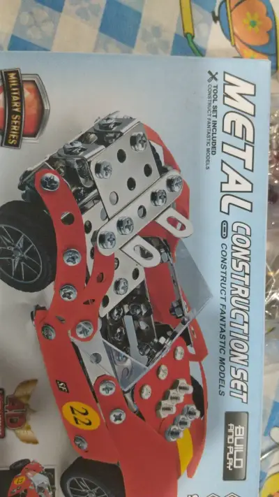 Set de Construcción Metálica para Modelos Fantásticos - miniatura 1