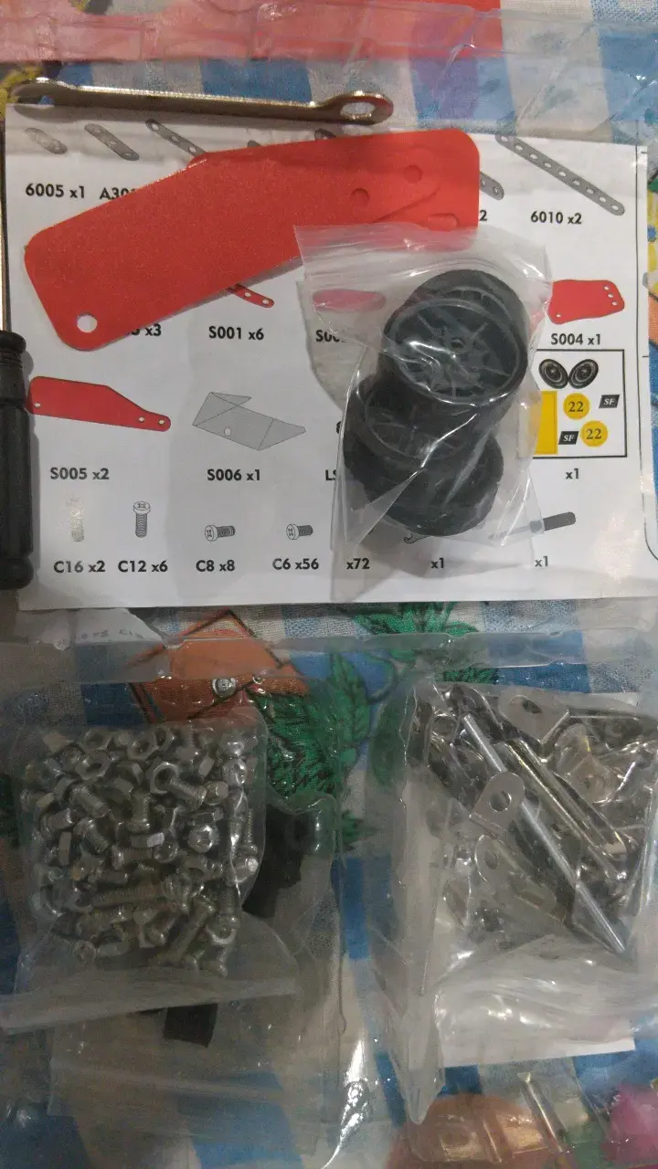 Set de Construcción Metálica para Modelos Fantásticos - 3