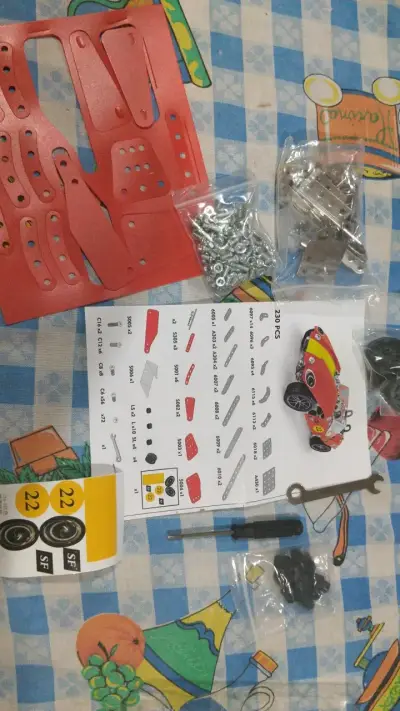 Set de Construcción Metálica para Modelos Fantásticos - miniatura 5