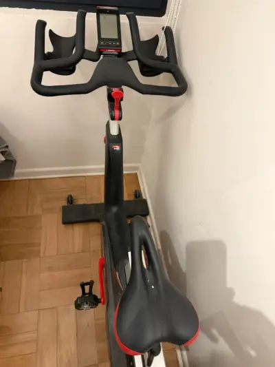Bicicleta estática de spinning Life Fitness GX - miniatura 1