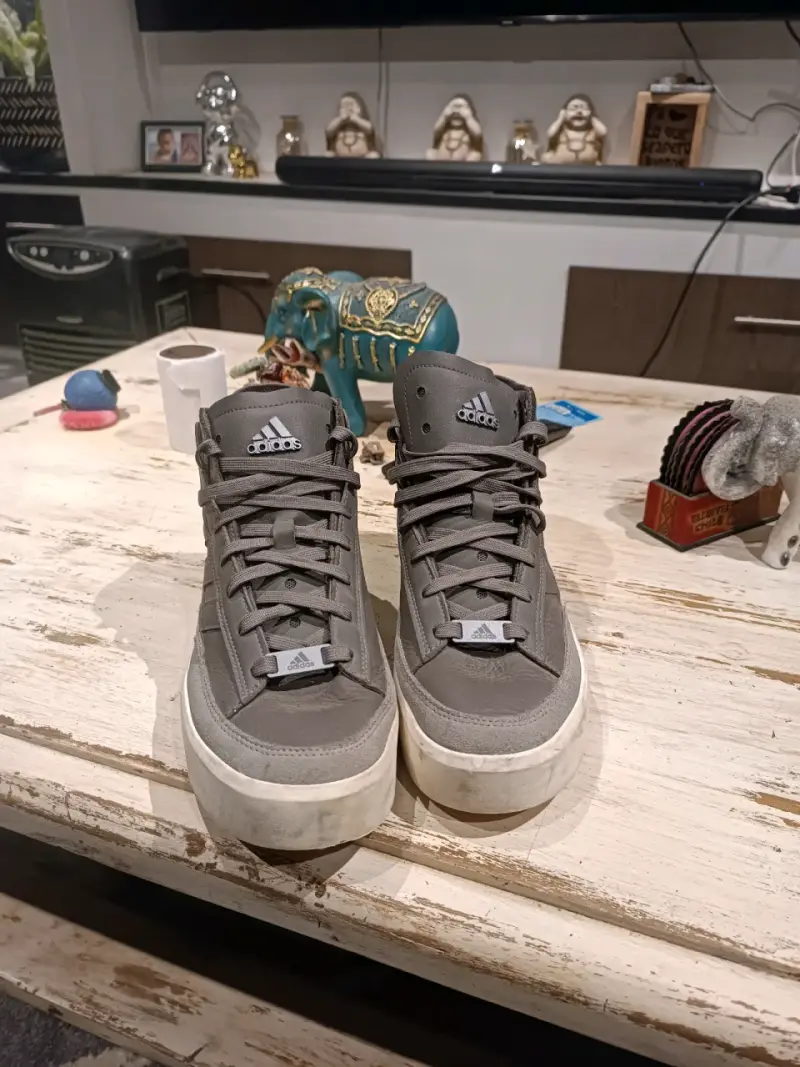 Zapatillas Adidas grises de cuero y poliéster - 4