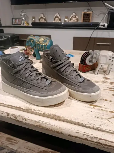 Zapatillas Adidas grises de cuero y poliéster - miniatura 5
