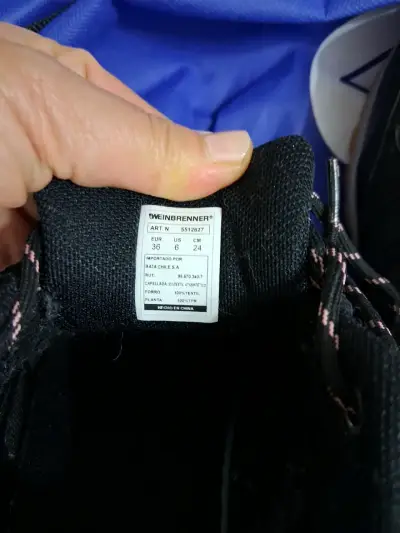 Zapatillas de trekking Weinbrenner negras para mujer - miniatura 4