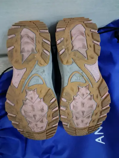 Zapatillas de trekking Weinbrenner negras para mujer - miniatura 6